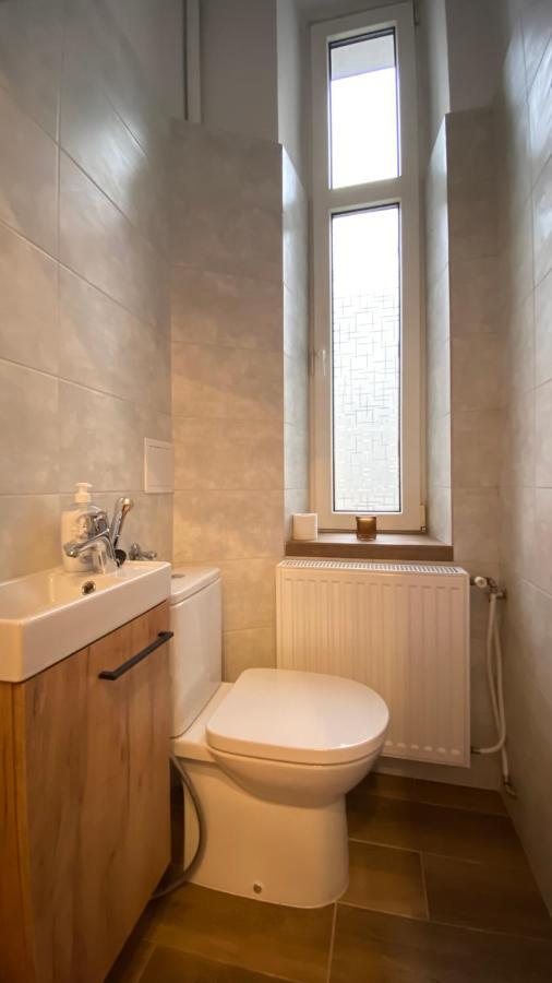 Lublinbnb - Exclusive Family Apartment ------ In The Heart Of Lublin -------------------------------- Bedroom & Living Room & Kitchen Bagian luar foto