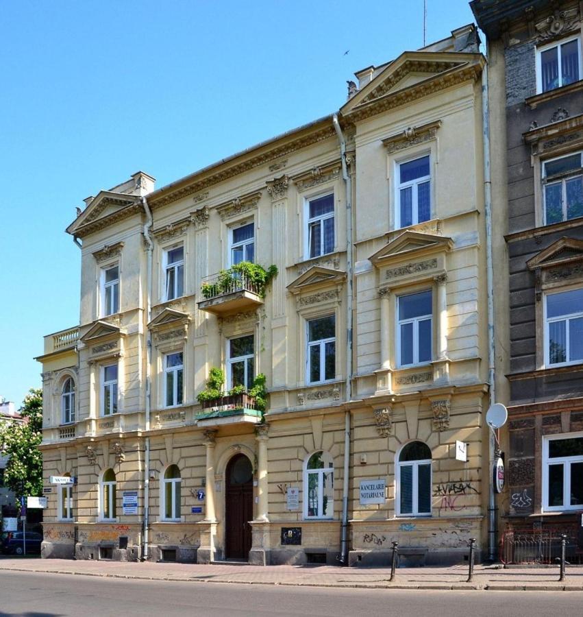 Lublinbnb - Exclusive Family Apartment ------ In The Heart Of Lublin -------------------------------- Bedroom & Living Room & Kitchen Bagian luar foto